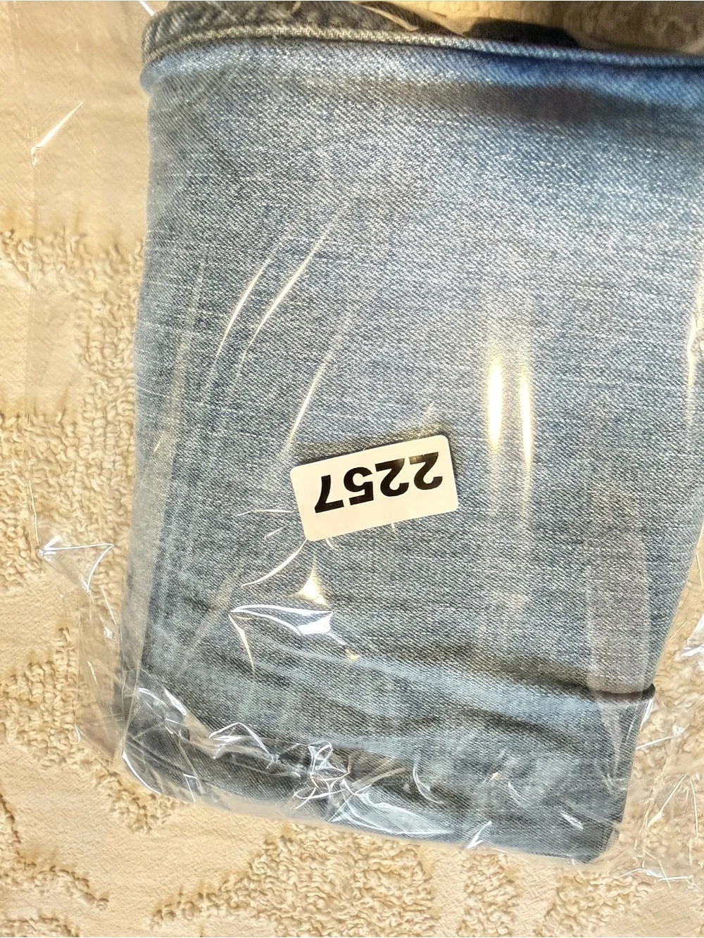 Abercrombie & Fitch Light Wash Distressed Kids Jeans High Rise wide leg - Picture 7 of 7